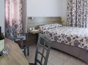 Отель Potidea Golden Beach