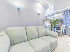 Апартаменты ИннХоум на Свободы 96