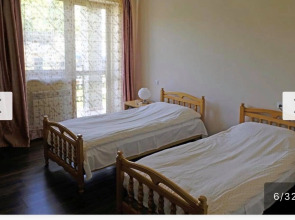 Отель Chez Yvette