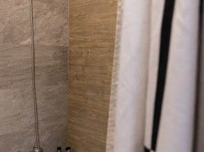 Квартира двухкомнатная в Доме с видом на Лавру