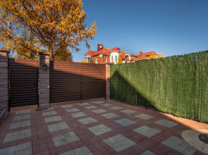 Бунгало с мангалом и верандой на Банном