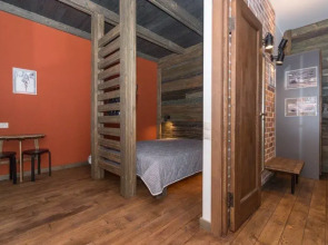 Апартаменты в Центре Города у Нарымского Сквера 1