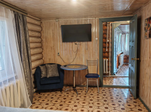 Частный дом на берегу озера Волго-Селигер