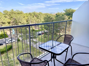 Апартаменты с бассейном у моря