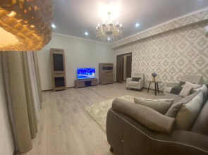 Апартаменты Le Majestic Lux возле Парка by Sutki26 3