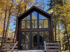 Шале Aishah House