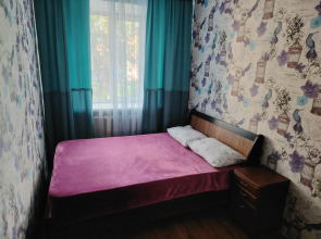 Квартира Трехкомнатная на Коммунистическом 35