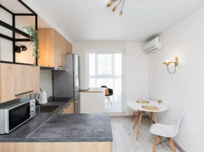 Апартаменты на Университетской Набережной