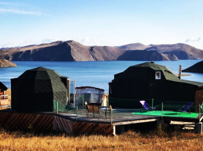 Глэмпинг Воробьевы горы на Байкале