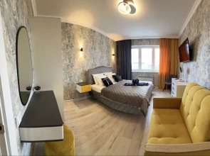 Квартира Эксклюзивная квартира с огромным турецким диваном