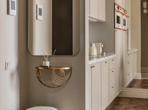 Квартира Moscow Deluxe Apartments Grand Residence SLAVA