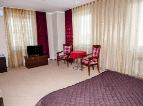 Отель Golden Palace