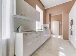 Апартаменты SweetHome на Мойке 44