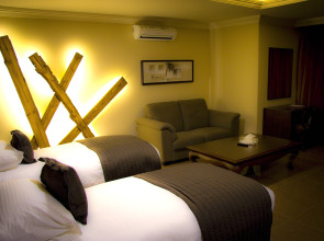 Бутик-отель HOME SUITES