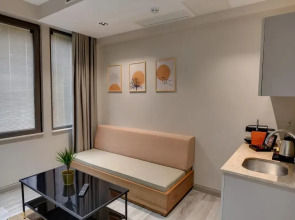 Отель 21 Rooms Hotel