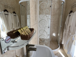 Отель Белые Ночи