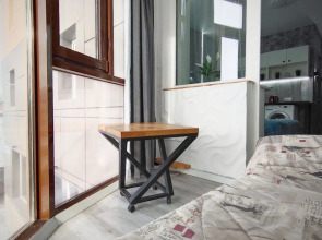 Квартира Guru c лаундж зоной на балконе