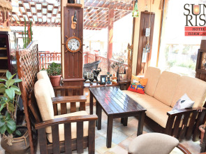 Отель Санрайз