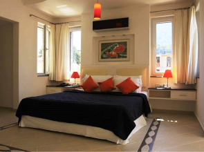 Отель Golden Life Heights Deluxe Suite