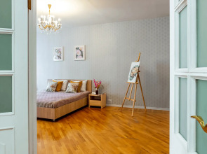 Квартира двухкомнатная у Русского музея