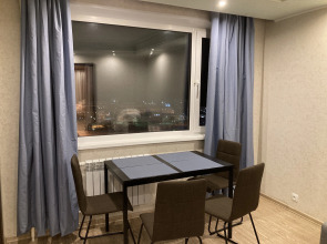 Апартаменты с Потрясающим Видом на Озеро, Горы и Город