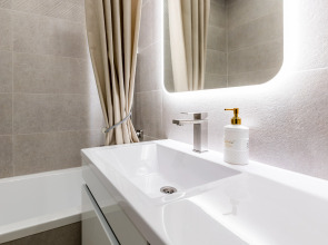 Апартаменты В премиальном доме ул.Игоря Лученка 25