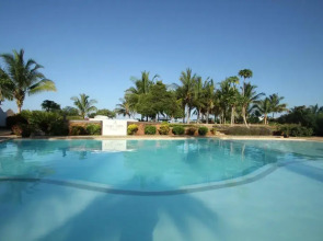 Отель Fruit&Spice Wellness Resort Zanzibar