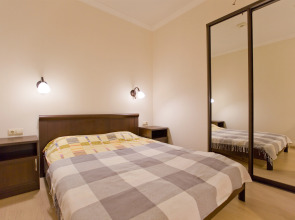 Апартаменты на Римского-Корсакова