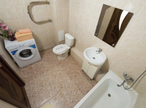 Квартира на Челюскинцев 62 НаСутки35