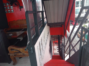 Ben & Lek Guesthouse