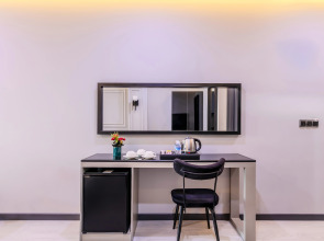 Intercity Airport Hotel