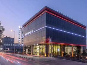 Bulton Hotel Airport