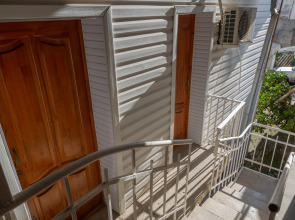 Меблированные комнаты Никус