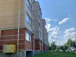 Апартаменты 2-комнатные с закрытой территорией на Захарова 26