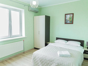 Апартаменты двухкомнатные (114) Серебровская 91