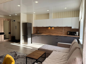 Квартира 2-комнатная на Октябрьской 3