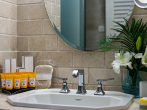 Mivara Luxury Resort & Spa Hot