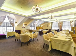 Отель Дрозды Клуб