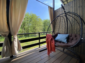 Частный дом с террасой