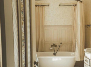 Апартаменты на улице Шмидта