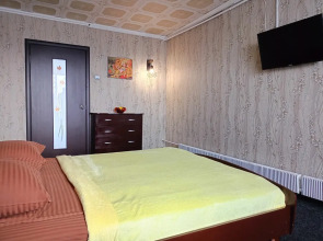 Жилое помещение Трехкомнатные апартаменты Sweet Home