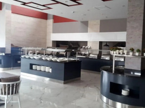 Отель Sey Beach Hotel & Spa