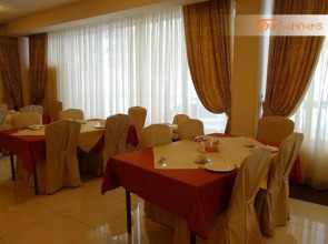 Отель Цахкаовит