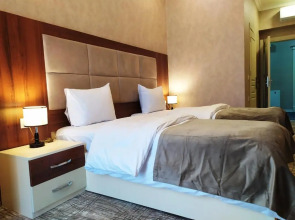 Отель The Clocktower