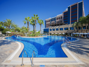 Отель Kamelya Selin