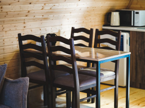 Apartments Luno Cottage