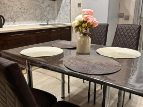 Квартира Комарова 40