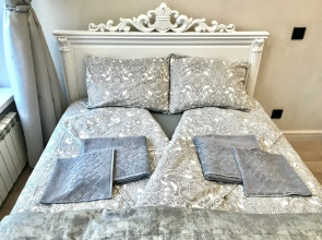 Апартаменты Светлый Люкс Вернадка