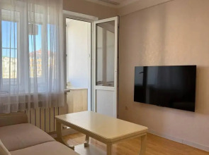 Апартаменты Светлая 1-к квартира с балконом и стильной гостиной на Кавказской