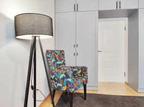 Апартаменты M.O.O.N. APARTMENTS Seifullina 500